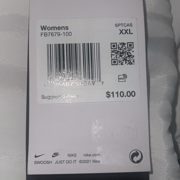 Nike Womens White/Black Sportswear Classic Puffer Vest | NEW/NWT!!❄️✔️ - Picture 10 of 10